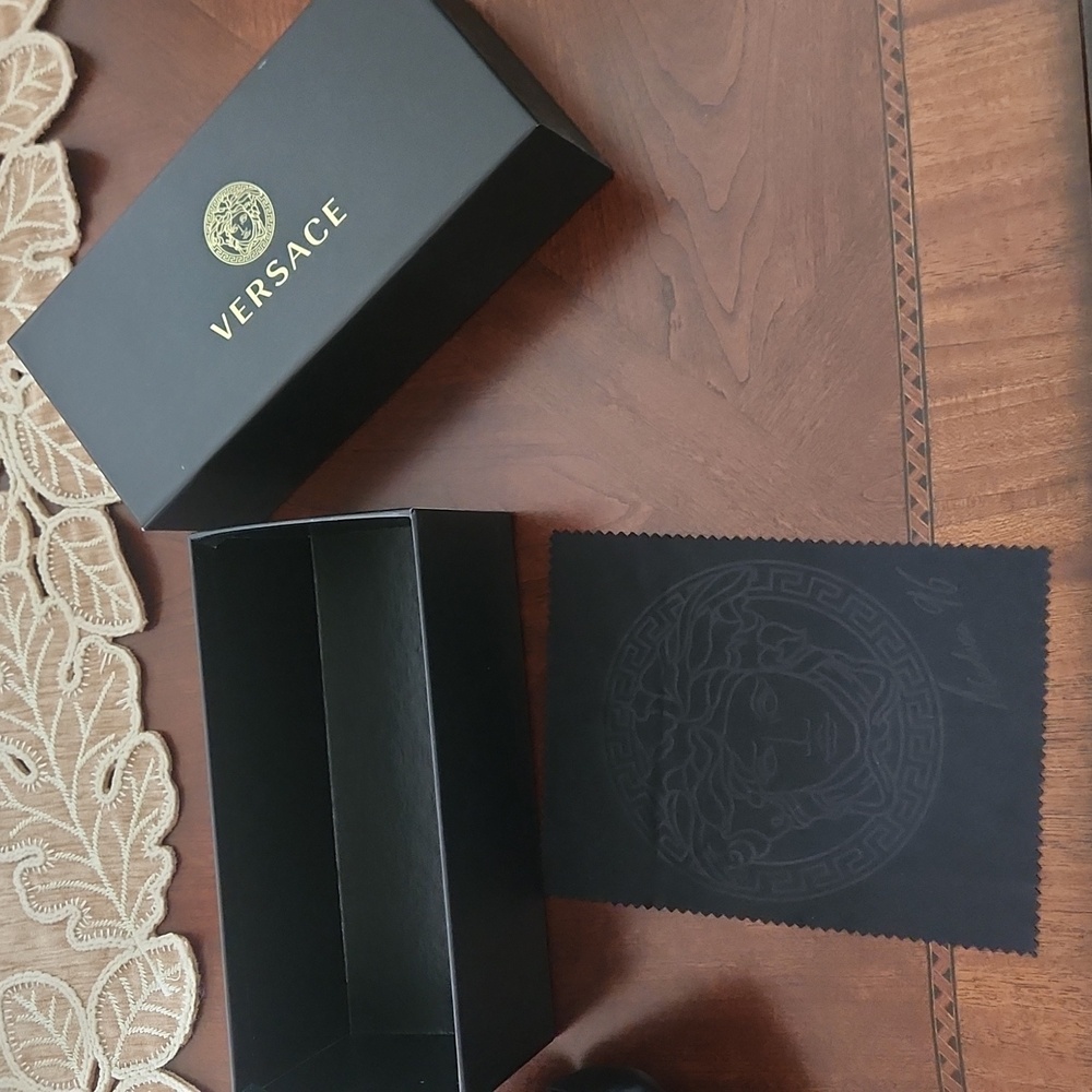 Versace Black and Gold Sunglass Case/Box/Cloth - Picture 3 of 5